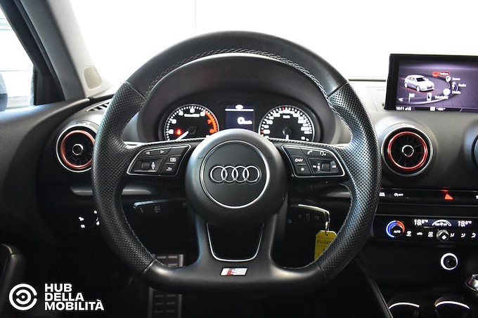 AUDI A3 SPB 30 g-tron S tronic Admired